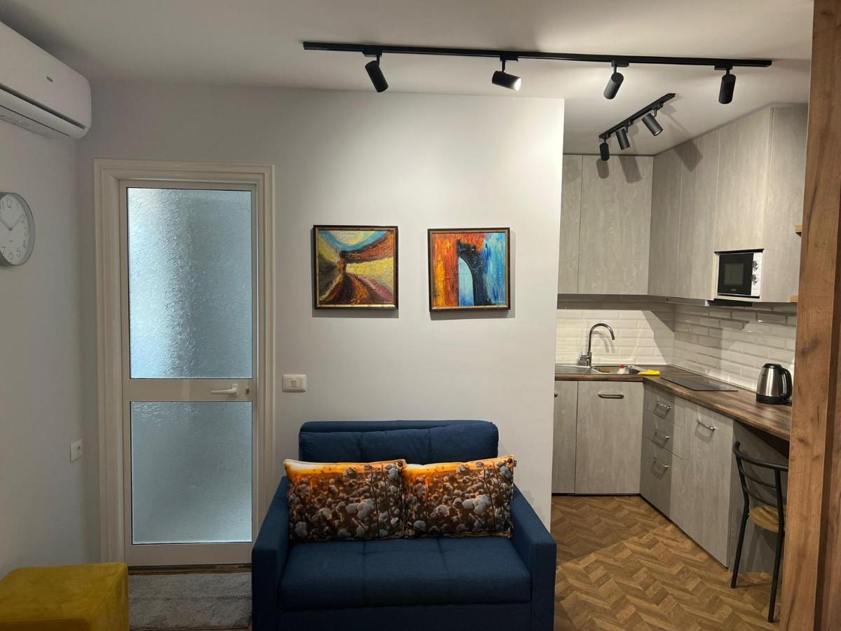 Florent'S Superb Studio, Free Parking & Garden!! Tirana Exterior photo